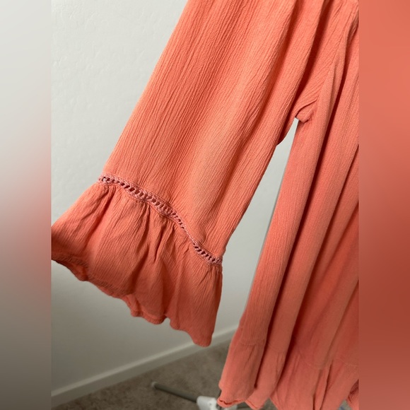Over the shoulder peach color blouse - Picture 2 of 3